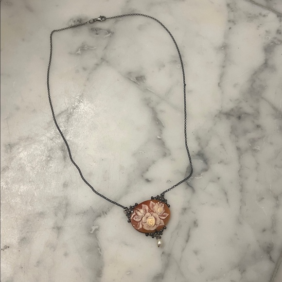 Sterling Silver Floral Cameo Pendant Necklace - Picture 3 of 10